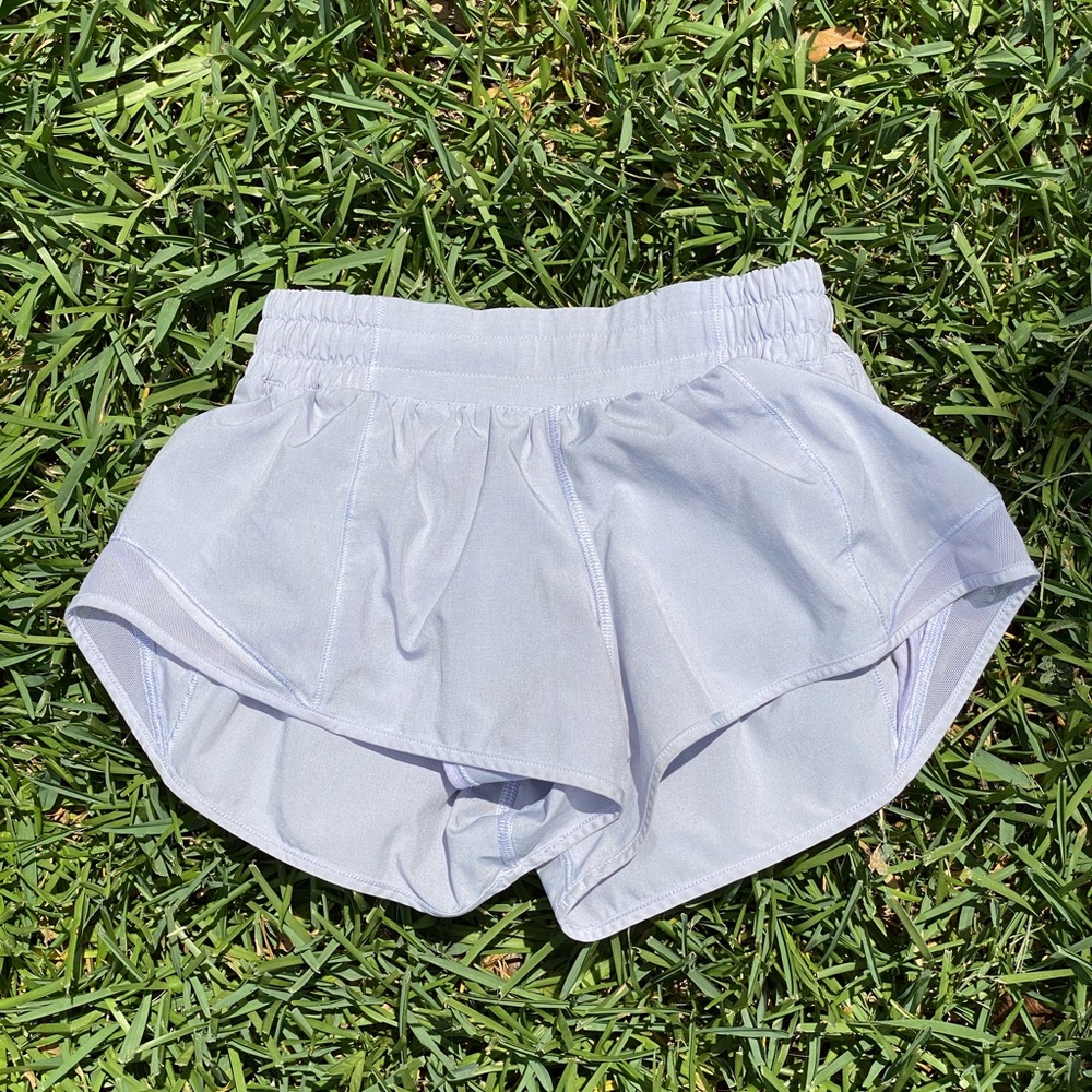Lululemon Hotty Hot 2.5”